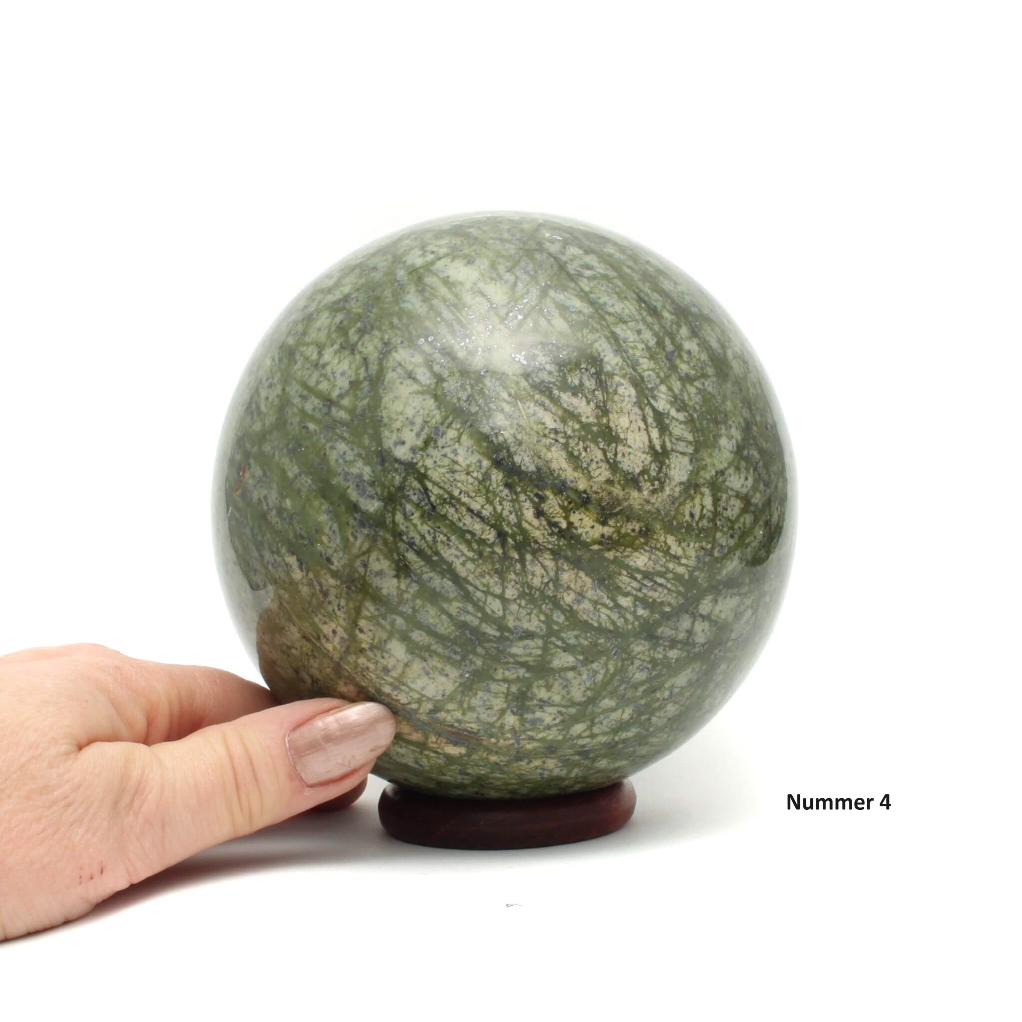 Serpentin sphere nummer 4b