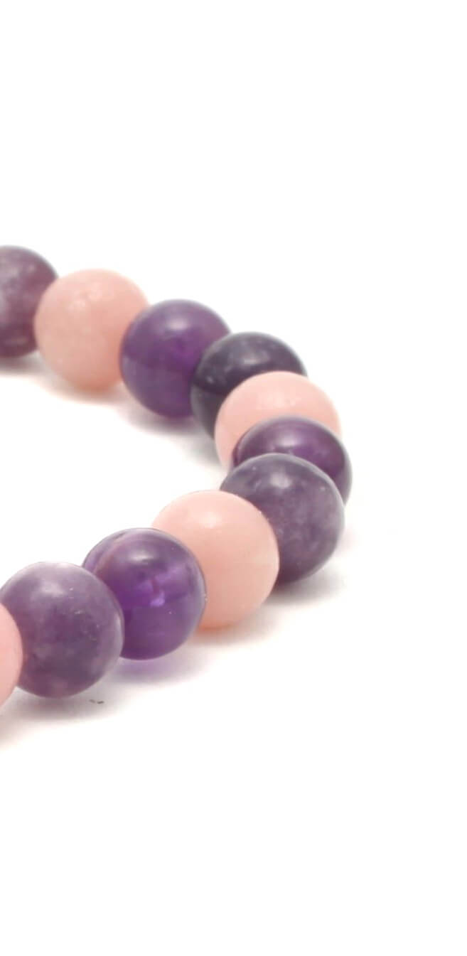 Krystal armbånd med Ametyst, Pink Opal og Lepidolit til indre ro